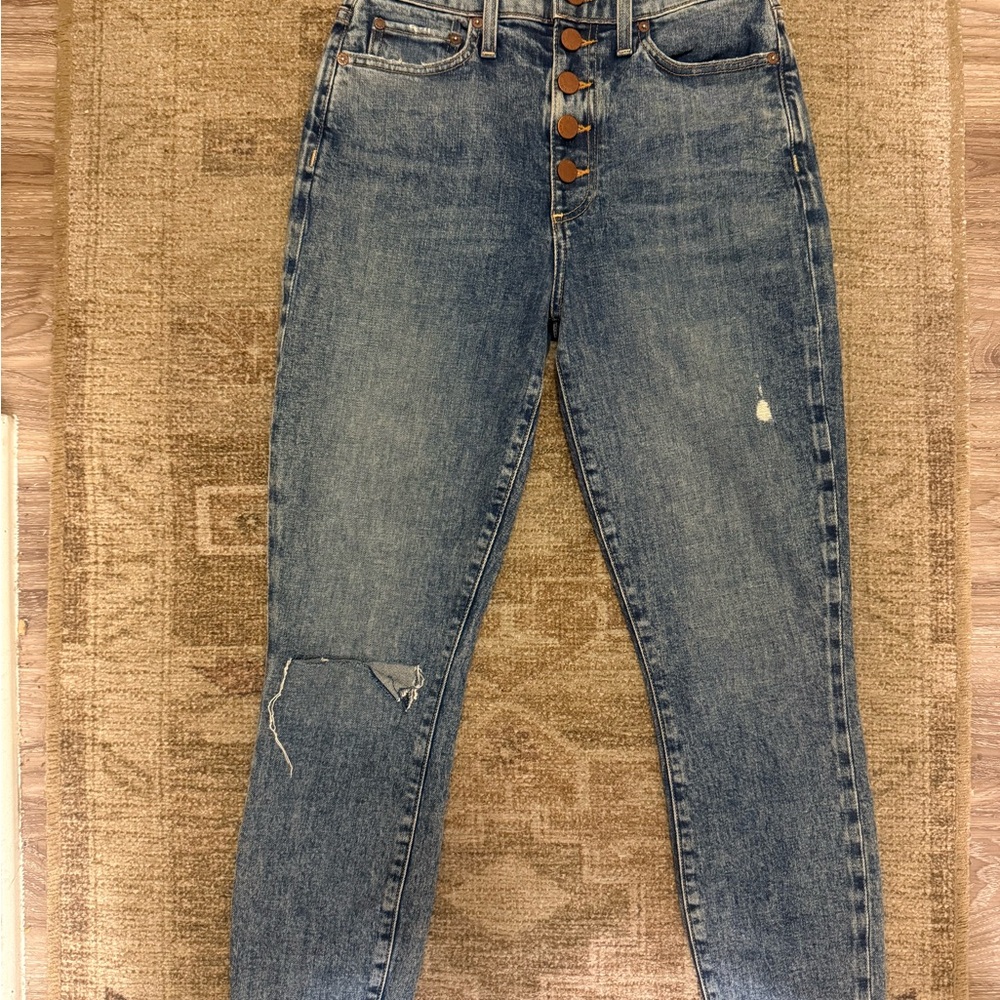 Alice + Olivia Distressed Blue Straight Leg Jeans